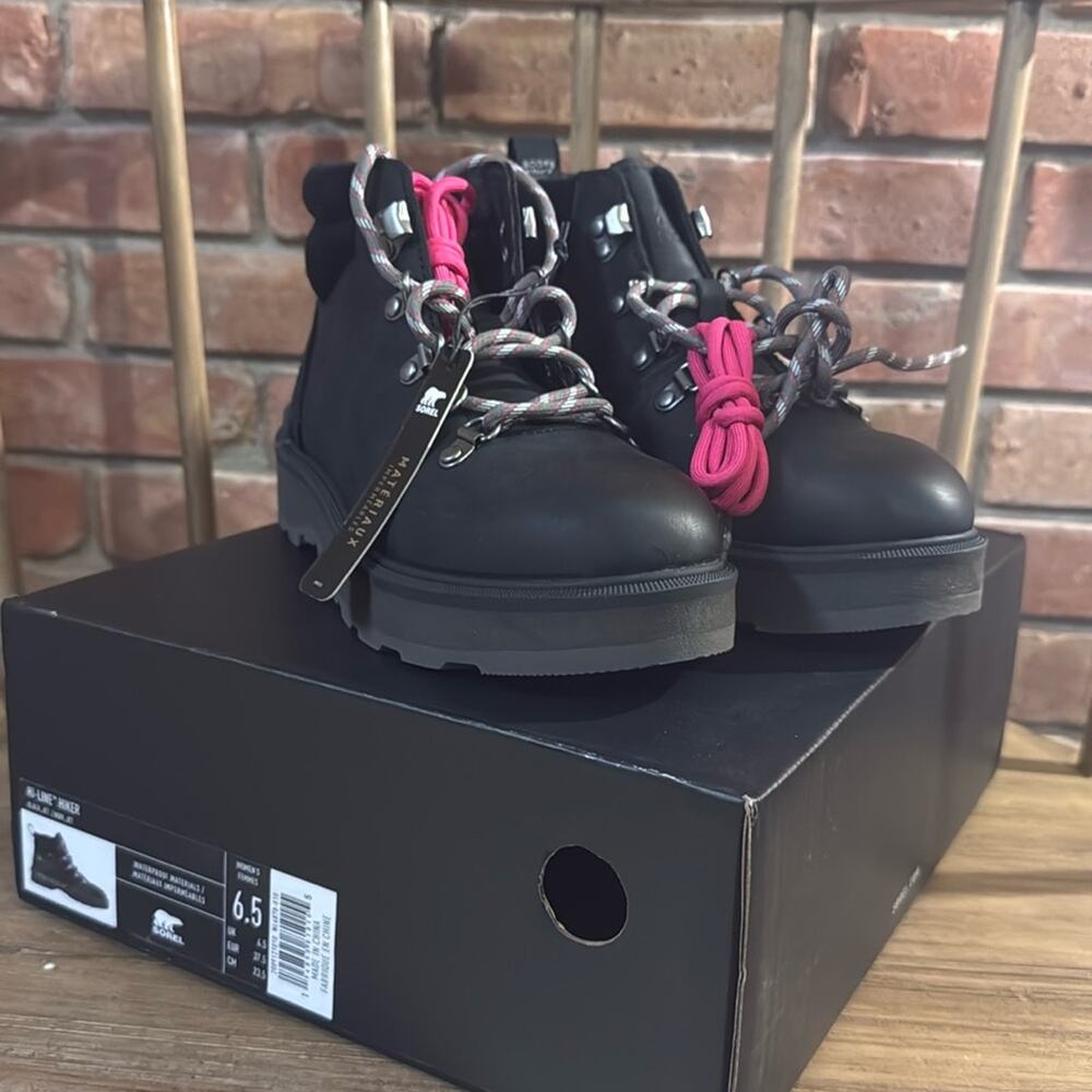 NEW Sorel Hi-Line Hiker Boots Womens 6.5 Jet Black Waterproof NWT